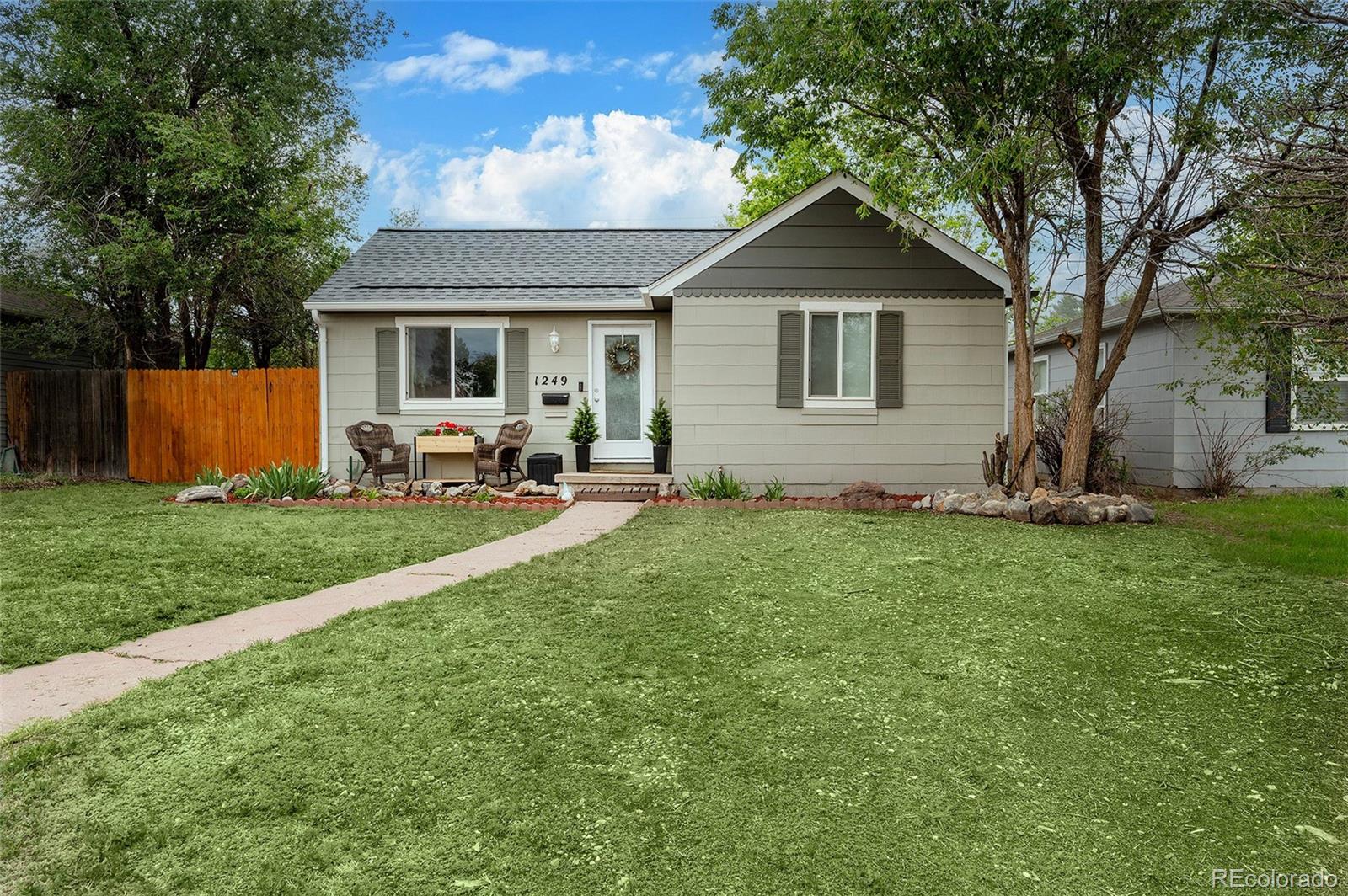 MLS Image #1 for 1249  macon street,aurora, Colorado
