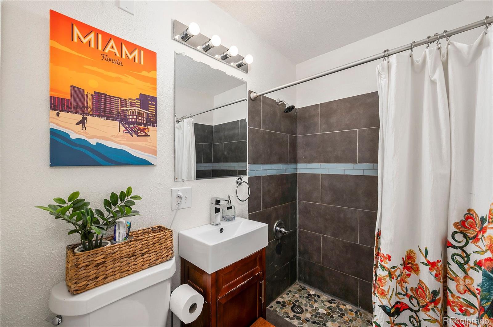 MLS Image #14 for 1249  macon street,aurora, Colorado