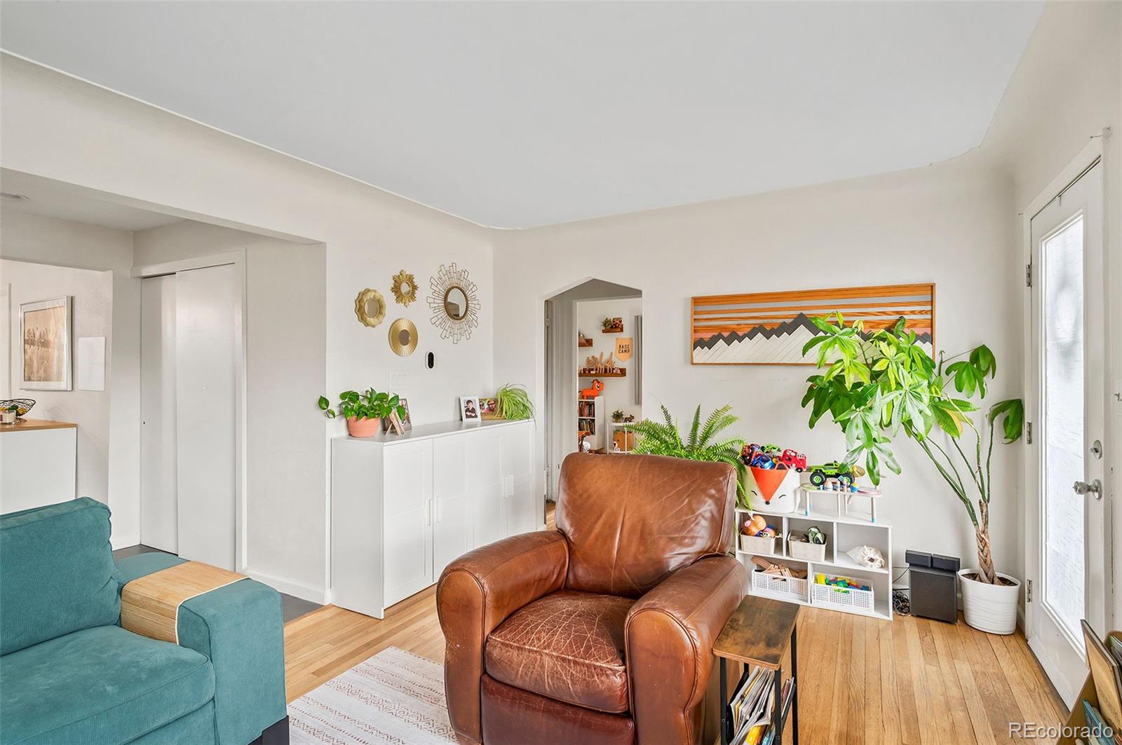 MLS Image #5 for 1249  macon street,aurora, Colorado