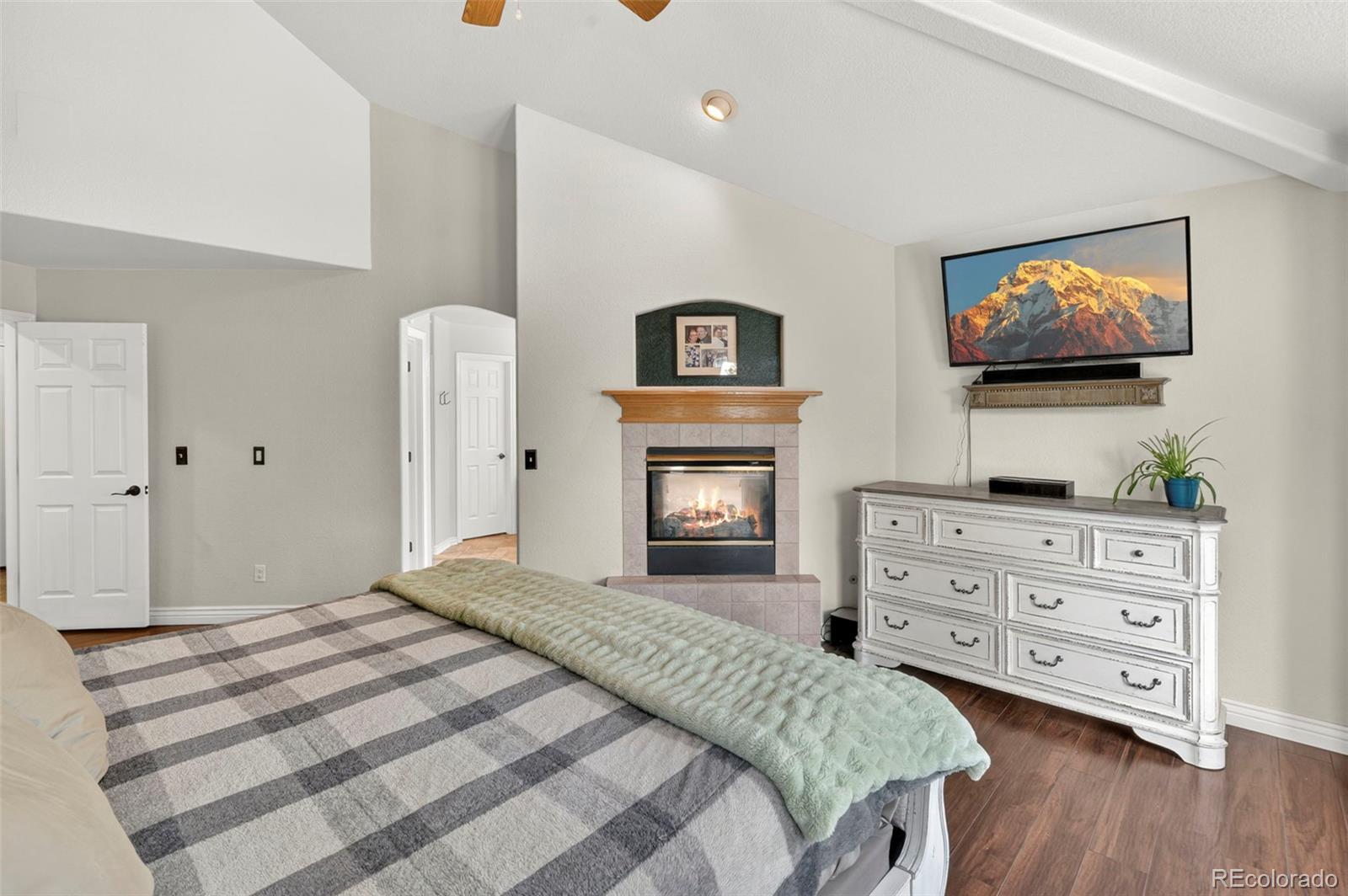 MLS Image #21 for 11405 w coal mine drive,littleton, Colorado