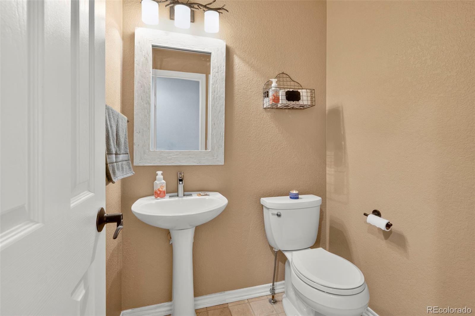 MLS Image #26 for 11405 w coal mine drive,littleton, Colorado