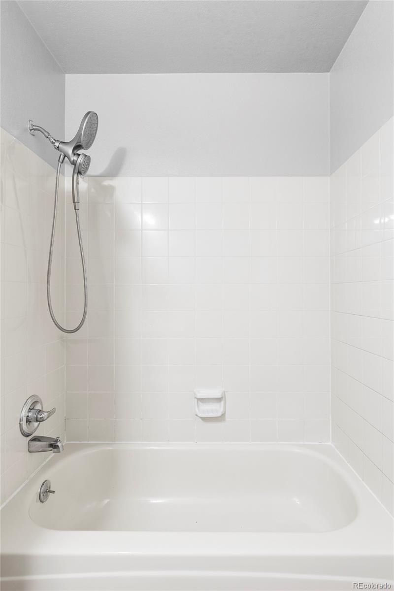 MLS Image #11 for 7680  elmwood street,littleton, Colorado