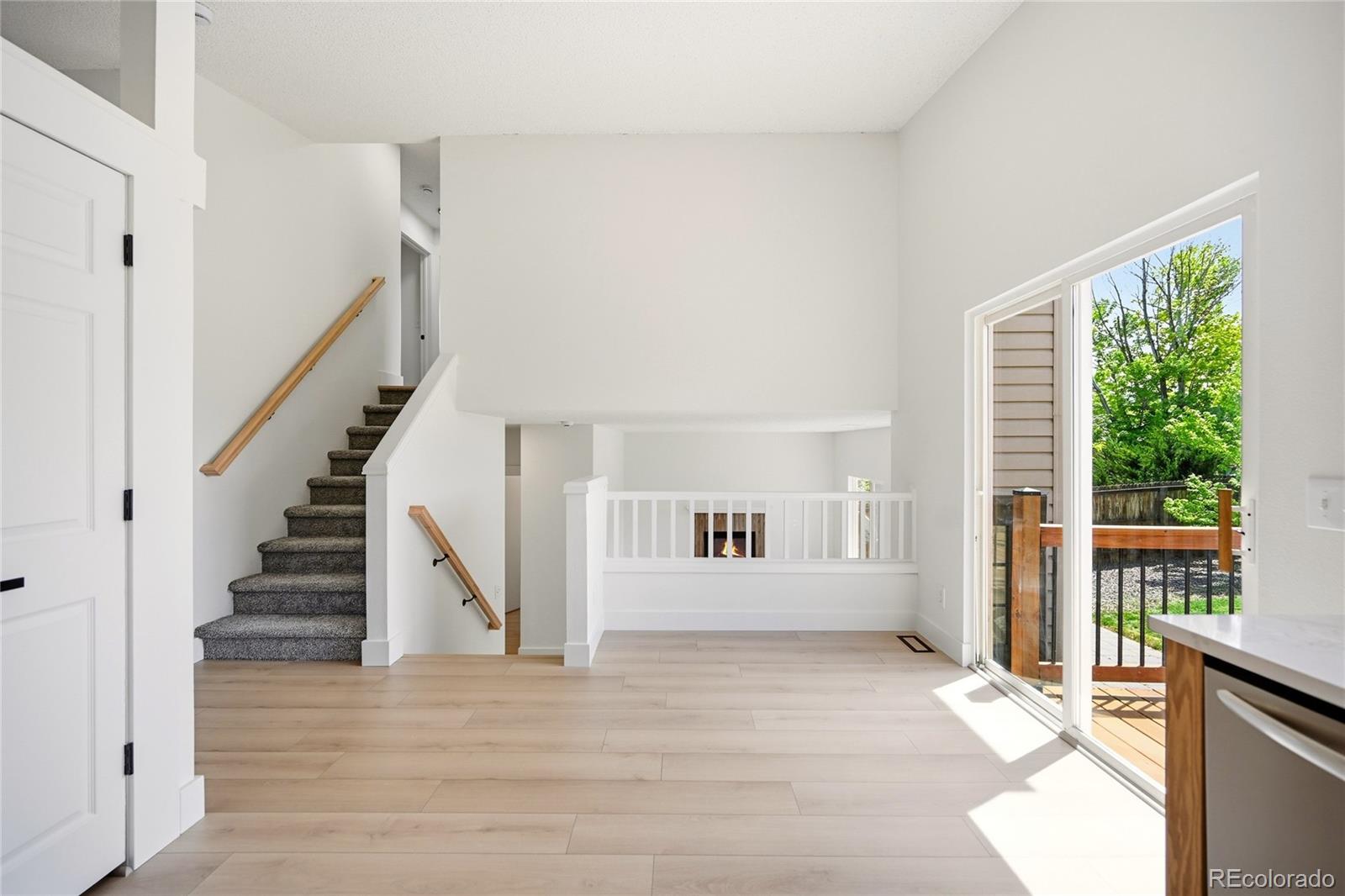 MLS Image #6 for 19036 e ithaca place,aurora, Colorado