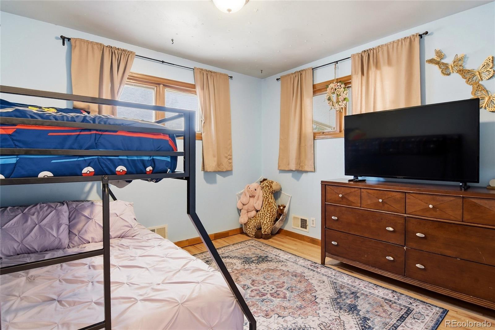 MLS Image #16 for 7213  santa fe drive,denver, Colorado