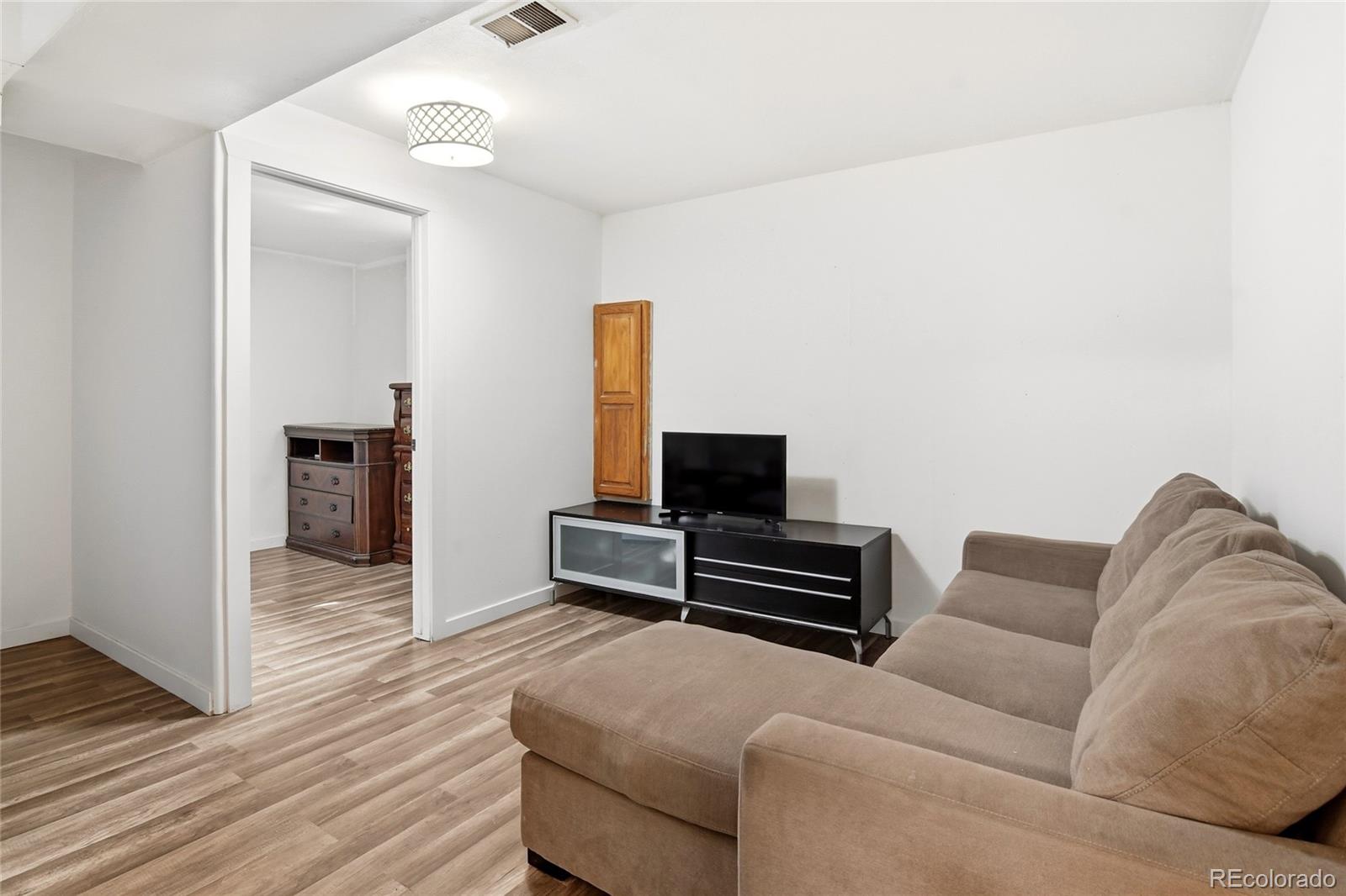 MLS Image #23 for 7213  santa fe drive,denver, Colorado