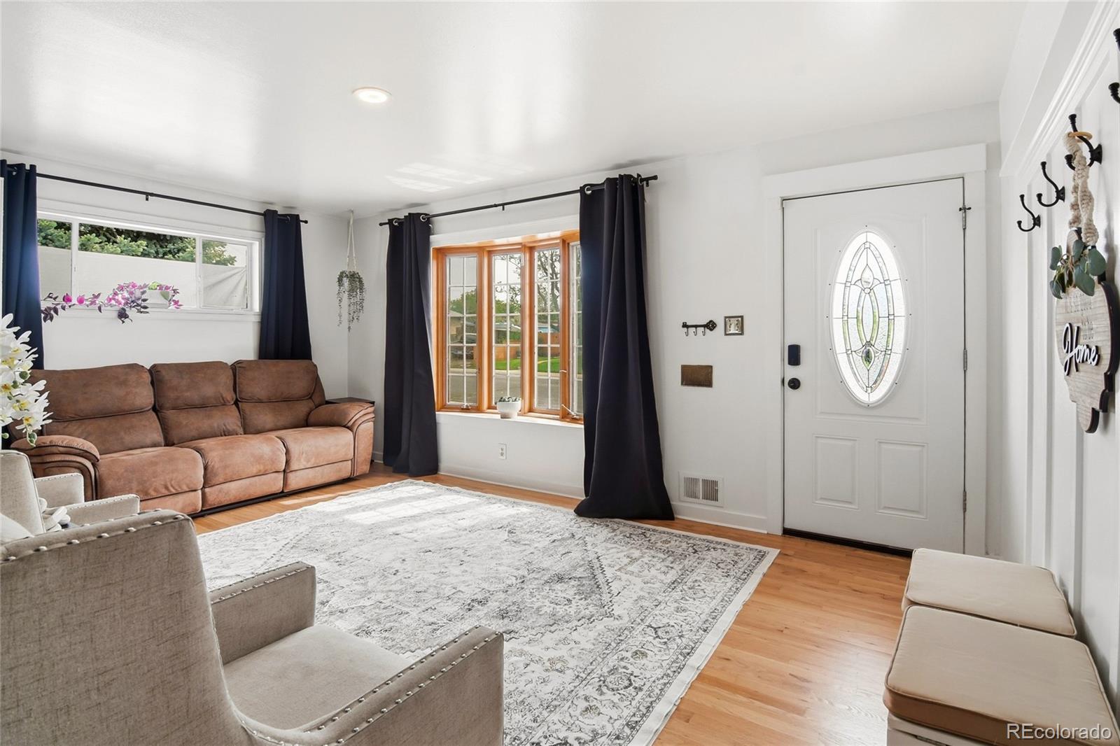 MLS Image #3 for 7213  santa fe drive,denver, Colorado