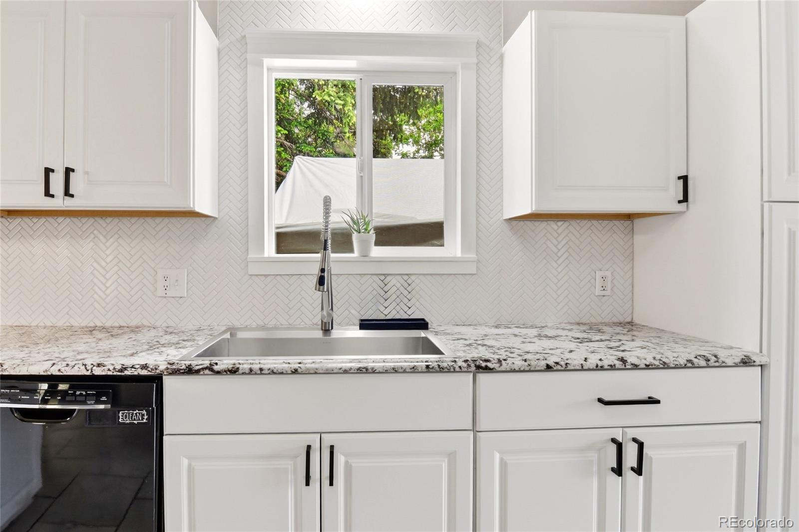 MLS Image #7 for 7213  santa fe drive,denver, Colorado