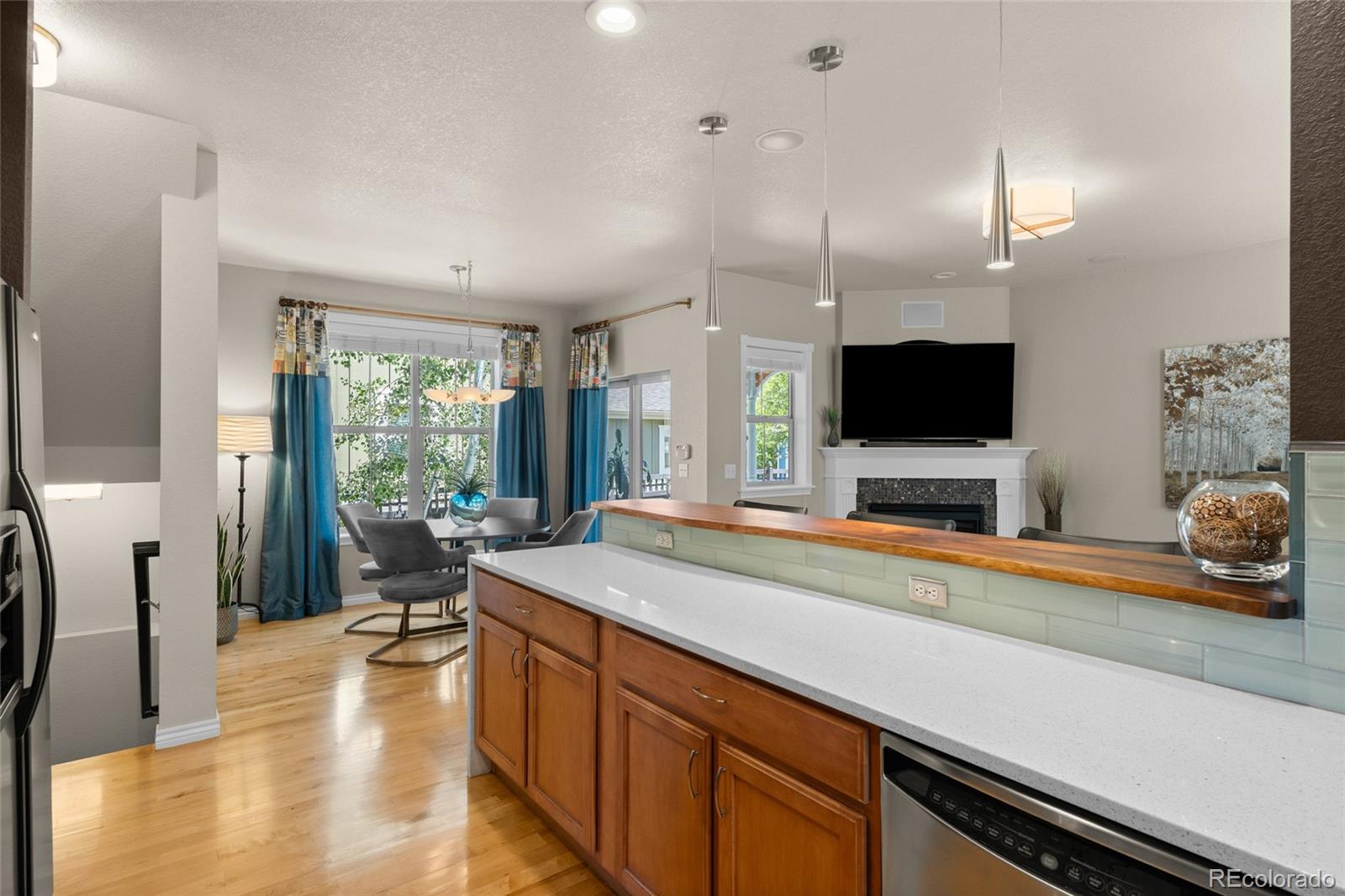 MLS Image #14 for 3384  wabash street,denver, Colorado