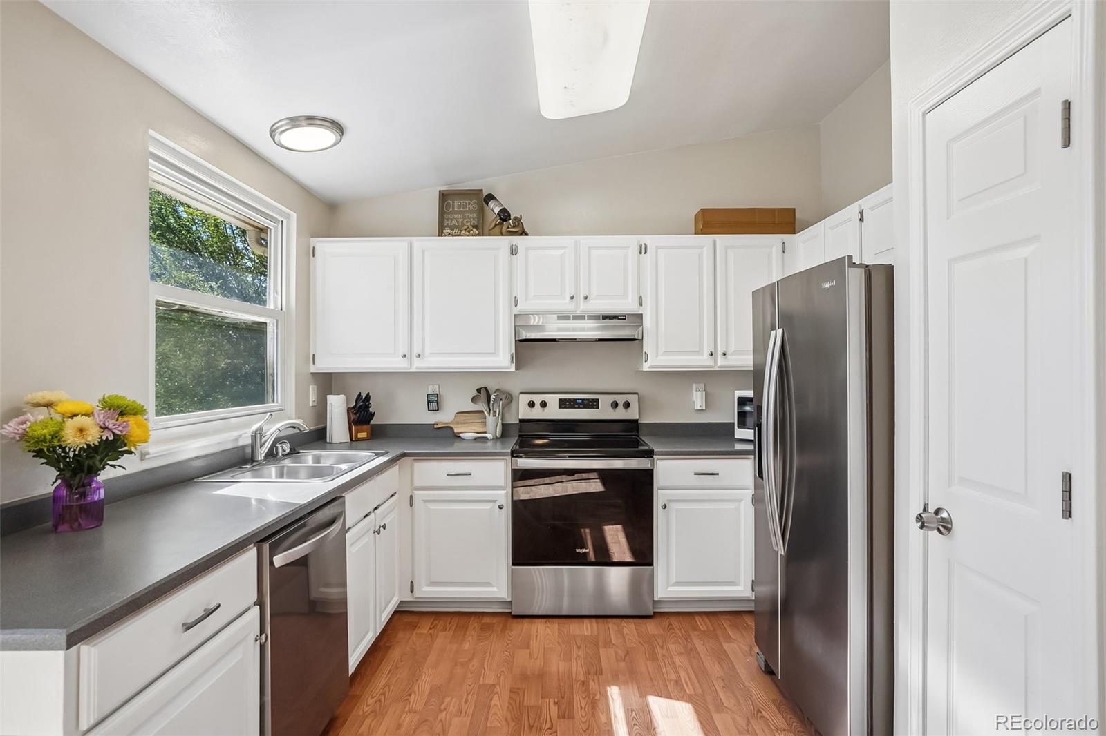 MLS Image #13 for 1888 s fundy way,aurora, Colorado