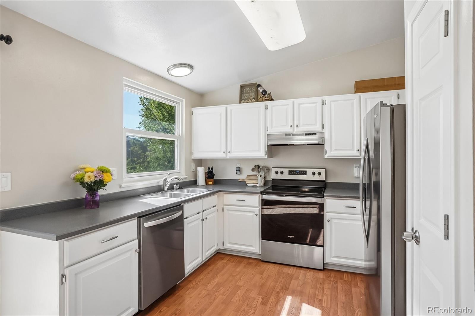 MLS Image #14 for 1888 s fundy way,aurora, Colorado