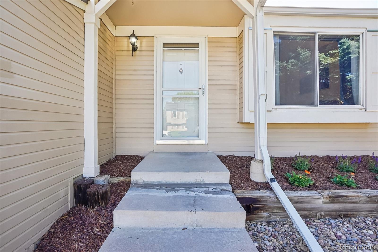 MLS Image #3 for 1888 s fundy way,aurora, Colorado