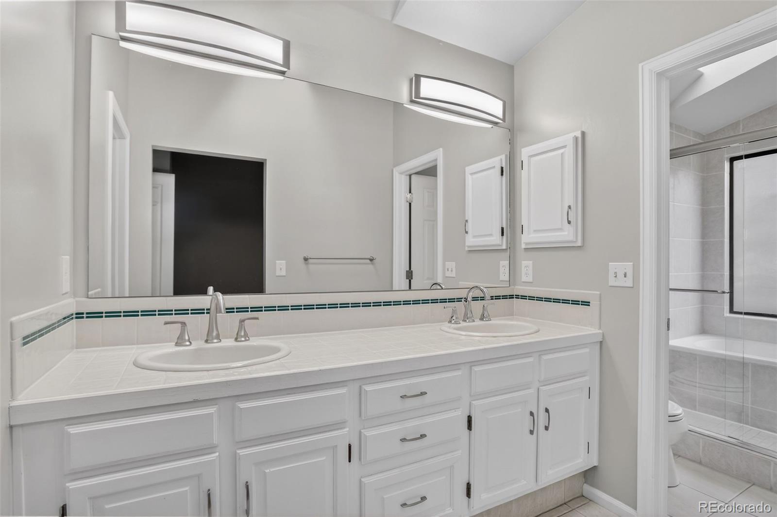 MLS Image #20 for 3333 e florida avenue,denver, Colorado