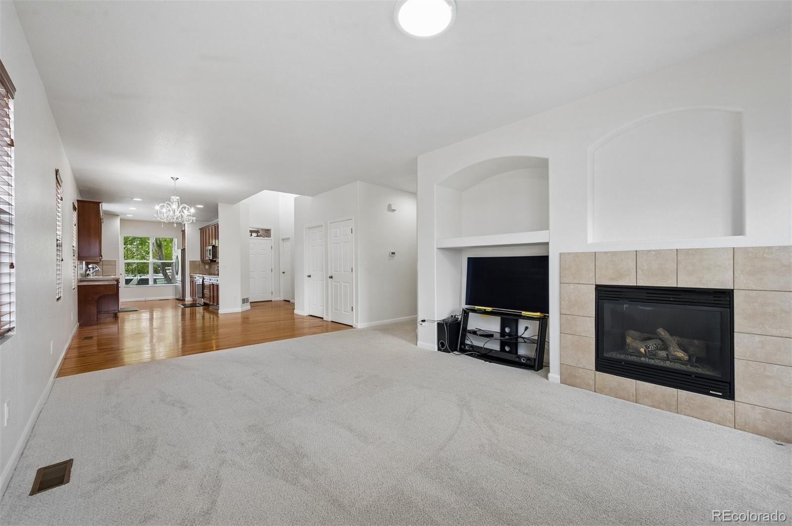 MLS Image #2 for 1329 s coolidge circle,aurora, Colorado