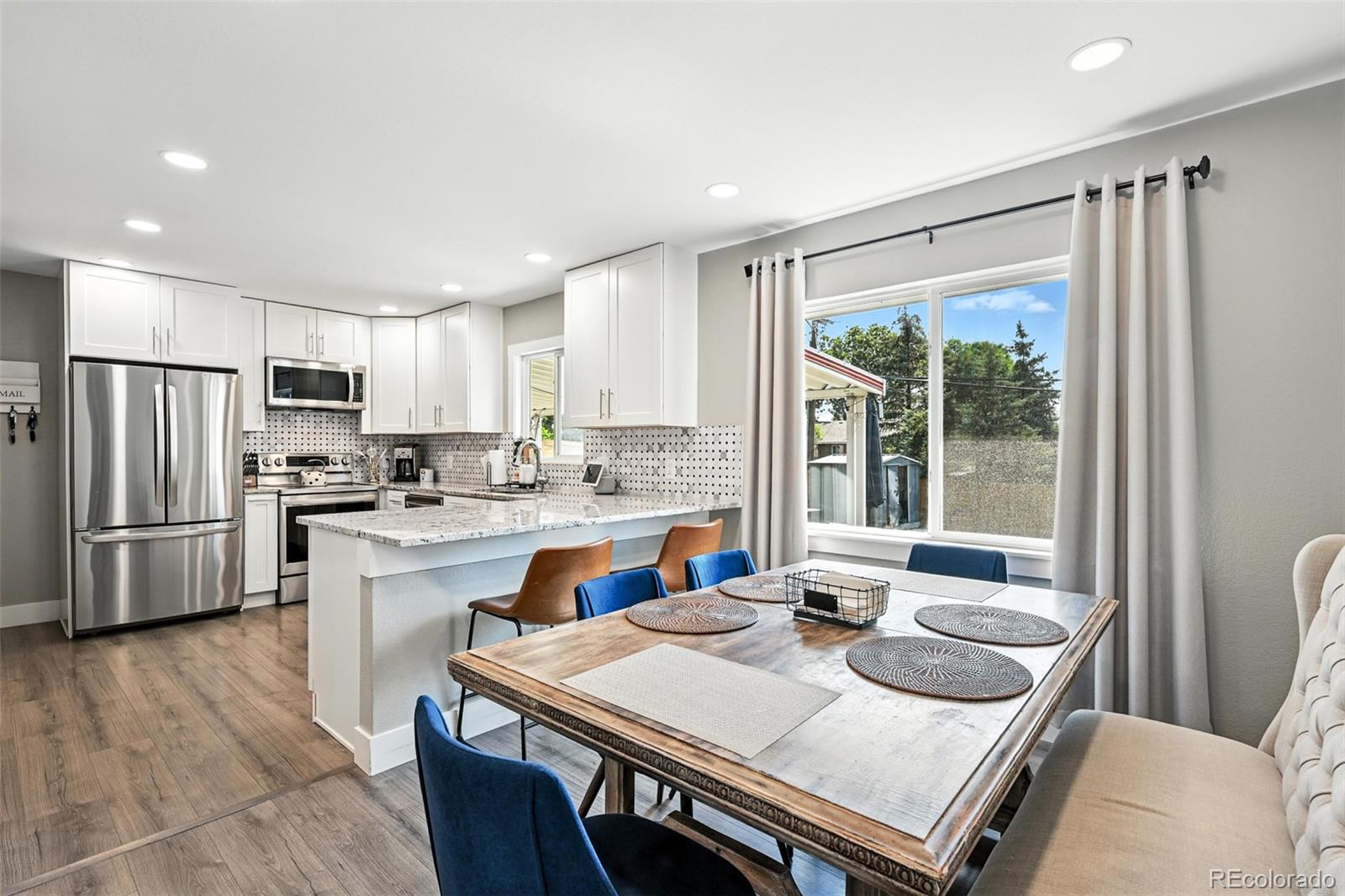 MLS Image #7 for 2714 s raleigh street,denver, Colorado