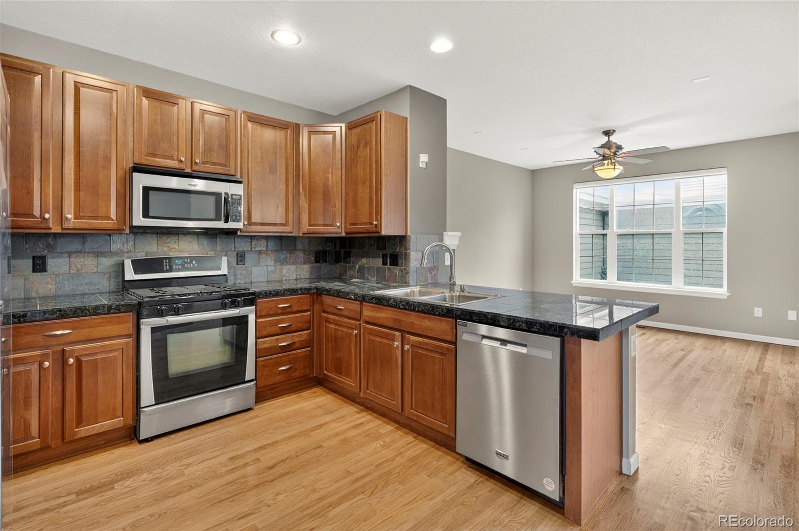 MLS Image #10 for 8476 e 35th avenue ,denver, Colorado