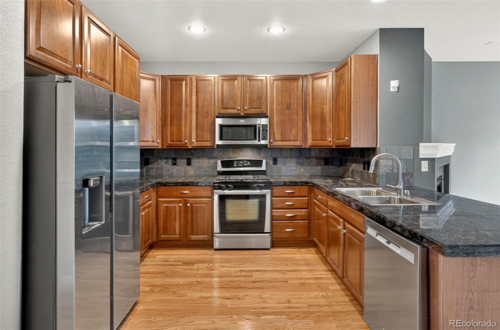 MLS Image #11 for 8476 e 35th avenue ,denver, Colorado