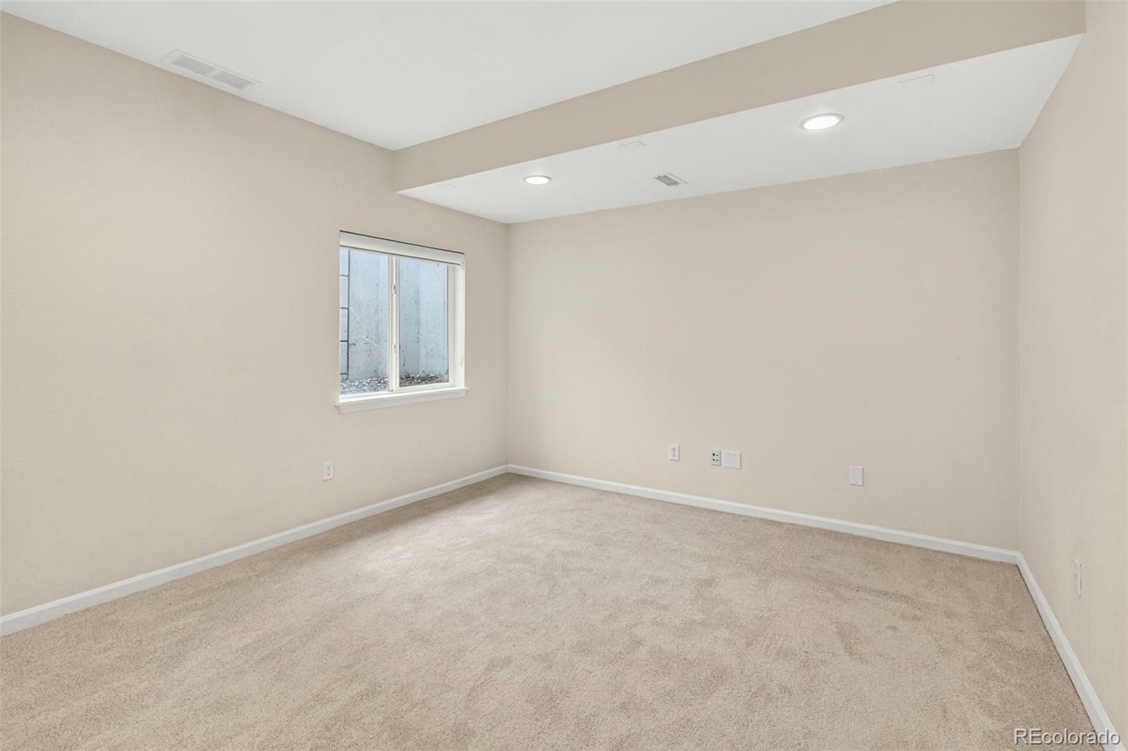 MLS Image #29 for 8476 e 35th avenue ,denver, Colorado