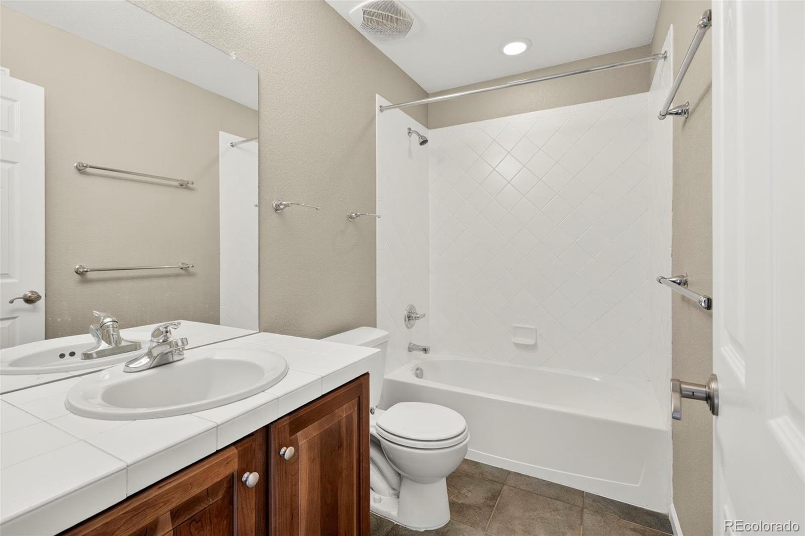 MLS Image #39 for 8476 e 35th avenue ,denver, Colorado