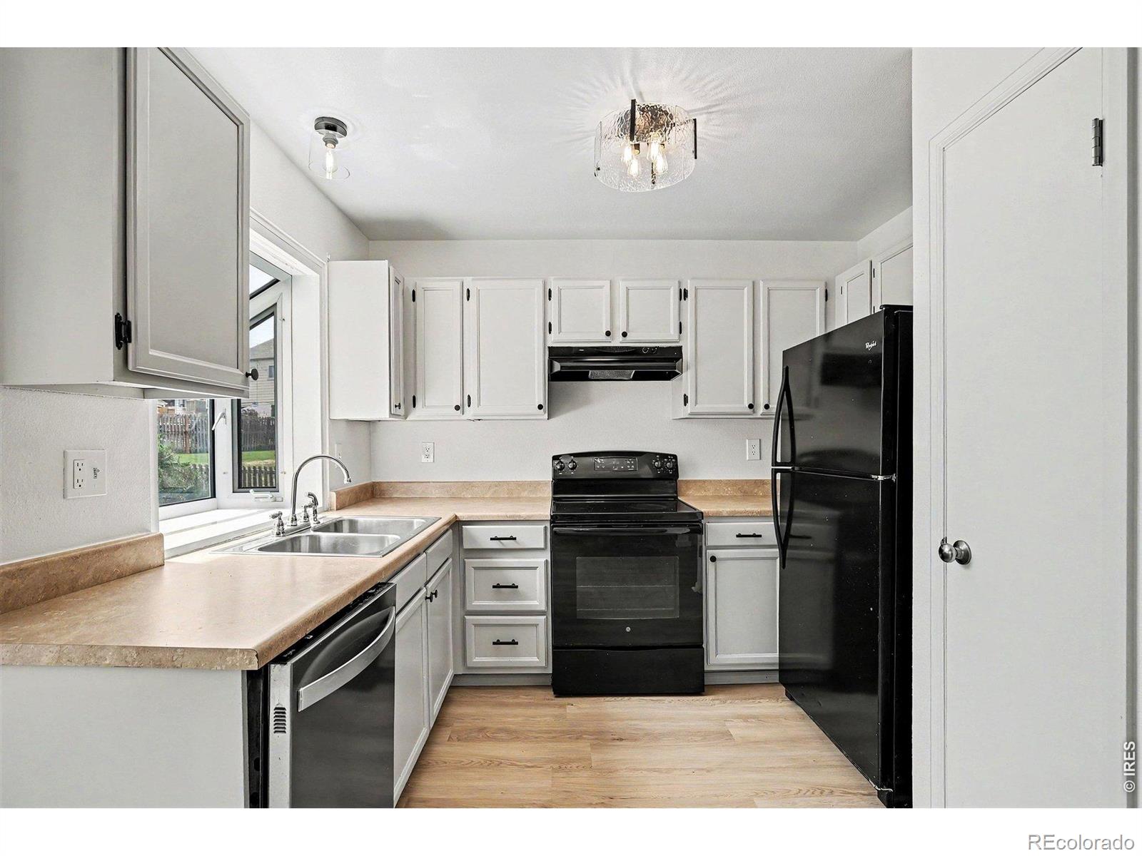 MLS Image #6 for 10516  robb drive,broomfield, Colorado