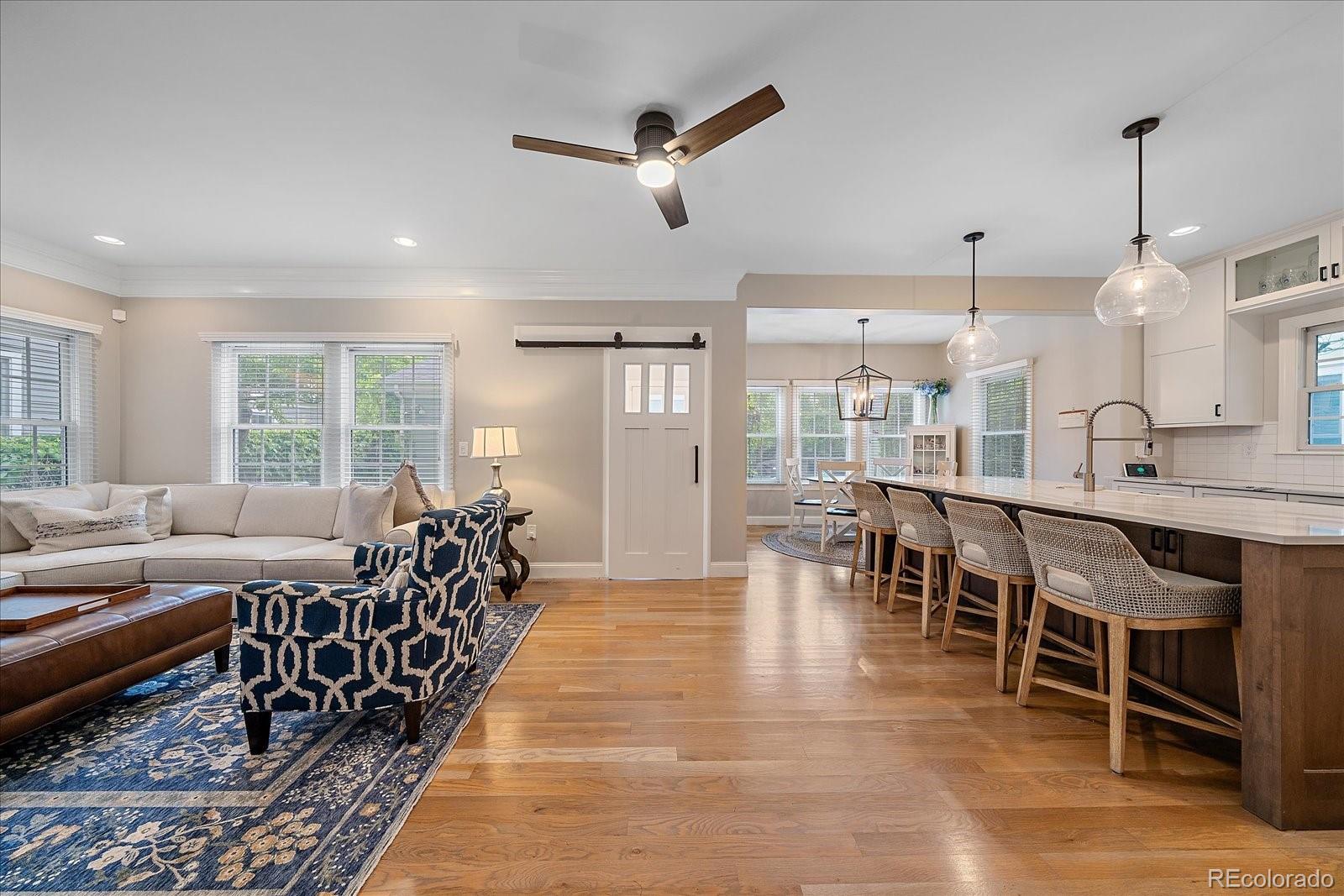 MLS Image #11 for 2813  spruce street,denver, Colorado