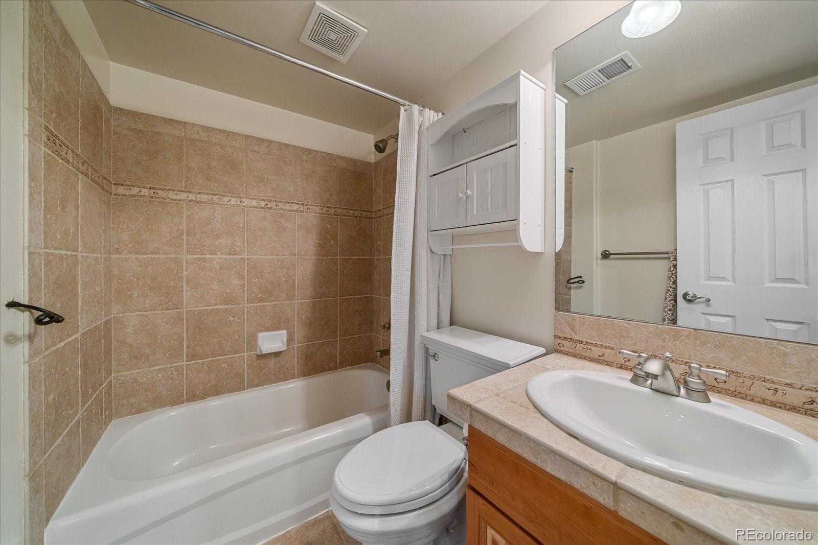 MLS Image #39 for 2813  spruce street,denver, Colorado