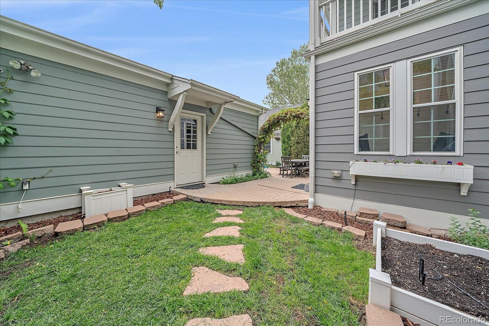 MLS Image #42 for 2813  spruce street,denver, Colorado