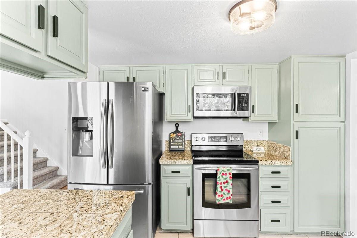 MLS Image #11 for 1825 s queen way,lakewood, Colorado
