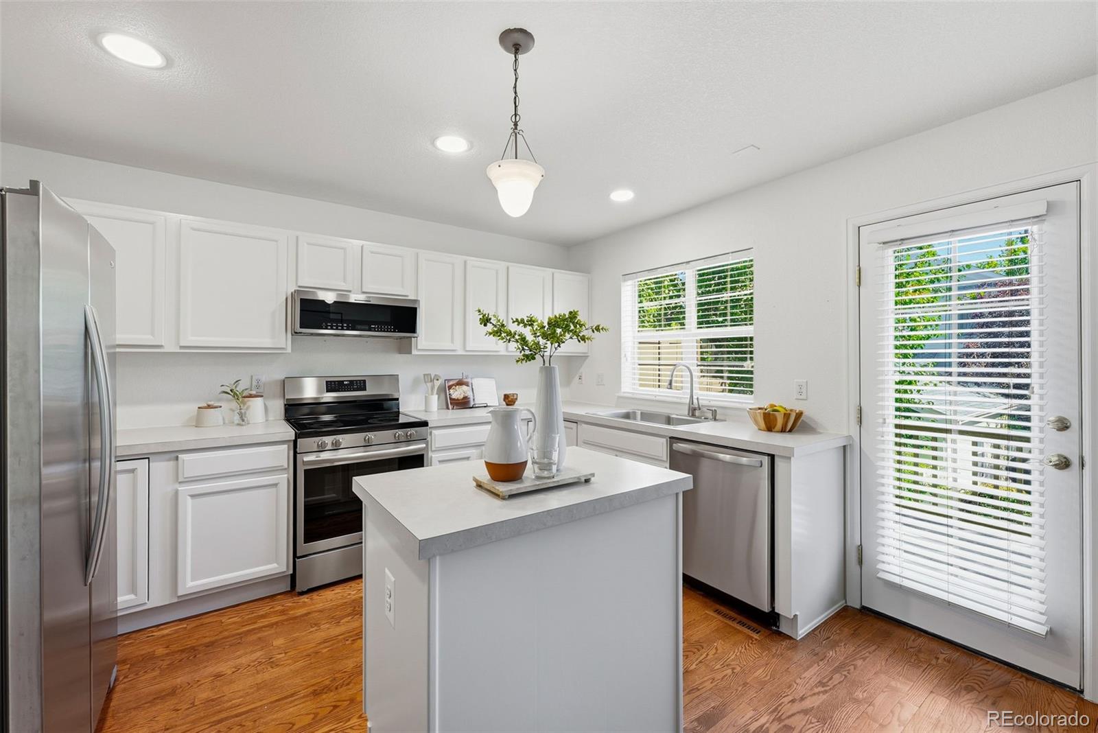 MLS Image #11 for 7870 e 29th avenue ,denver, Colorado