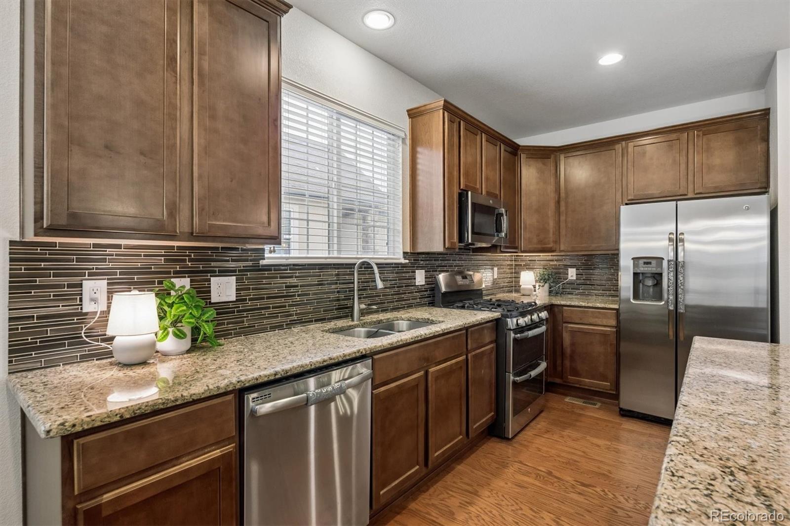 MLS Image #10 for 22141 e euclid place,aurora, Colorado