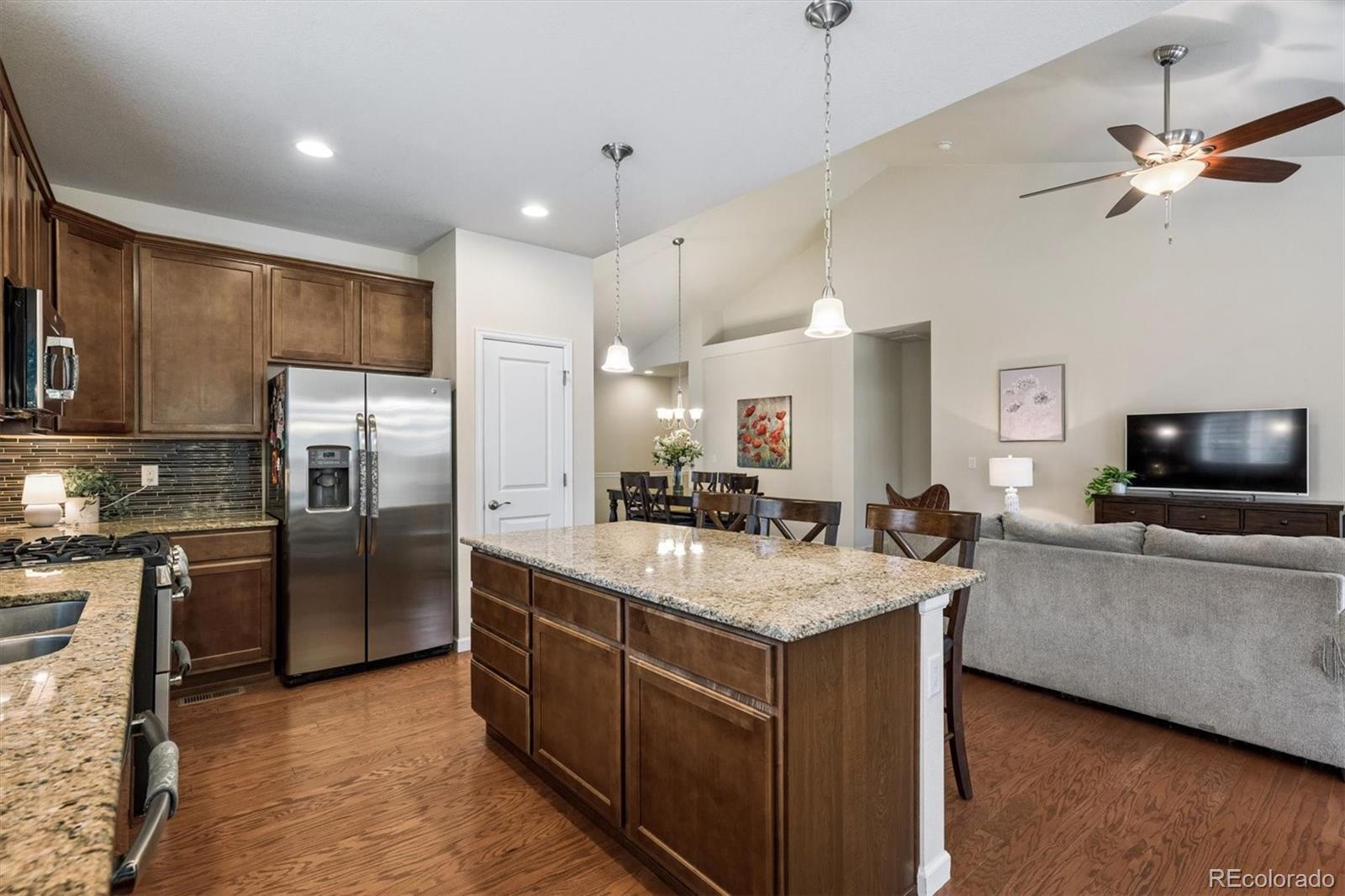 MLS Image #11 for 22141 e euclid place,aurora, Colorado