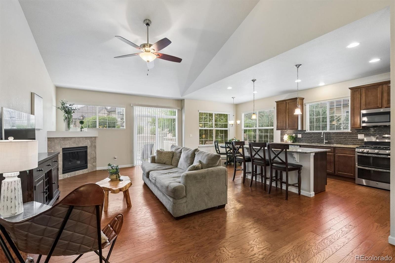 MLS Image #8 for 22141 e euclid place,aurora, Colorado