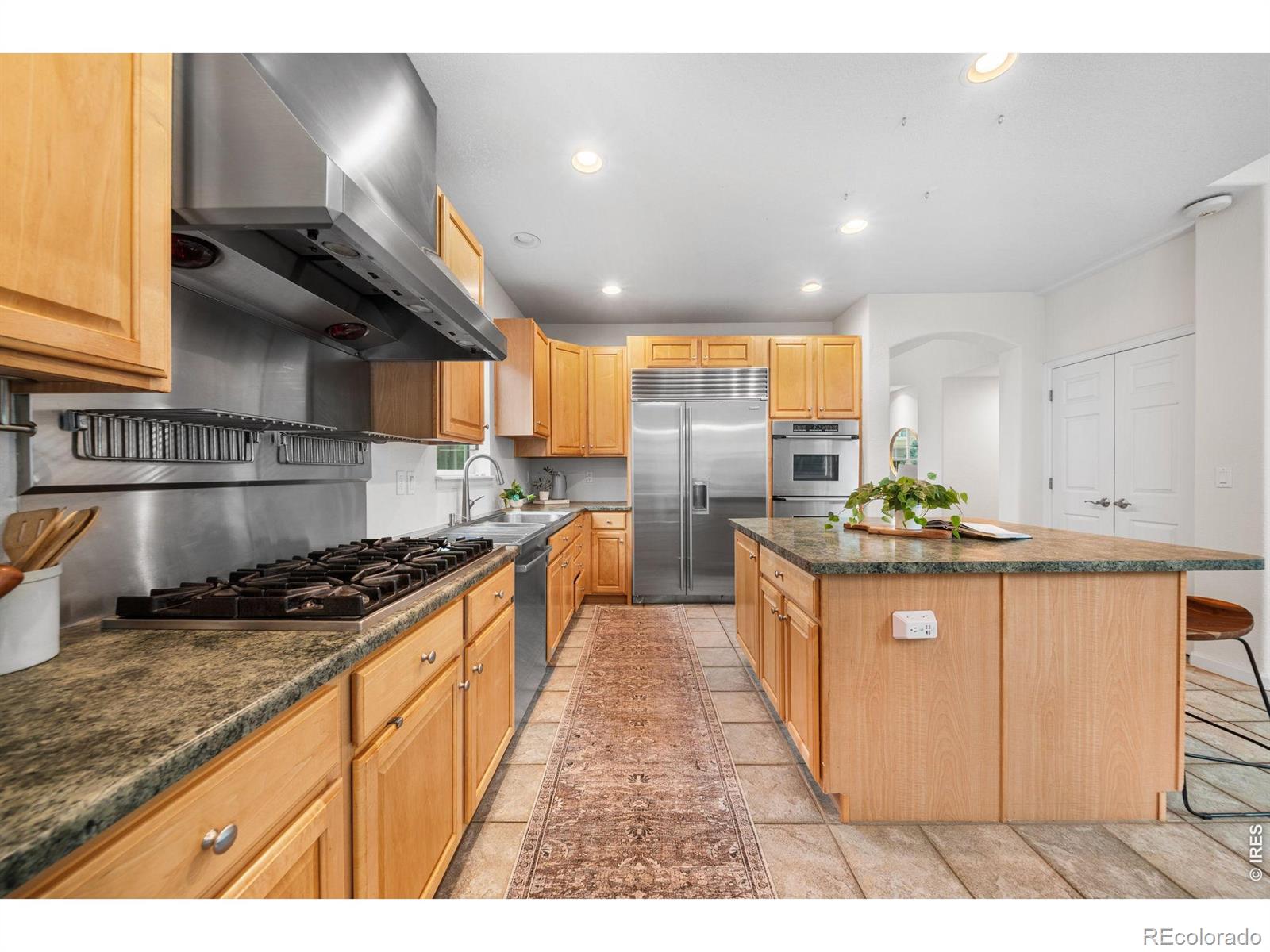 MLS Image #13 for 3832  observatory drive,fort collins, Colorado
