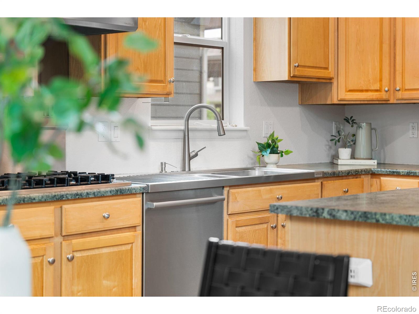 MLS Image #15 for 3832  observatory drive,fort collins, Colorado