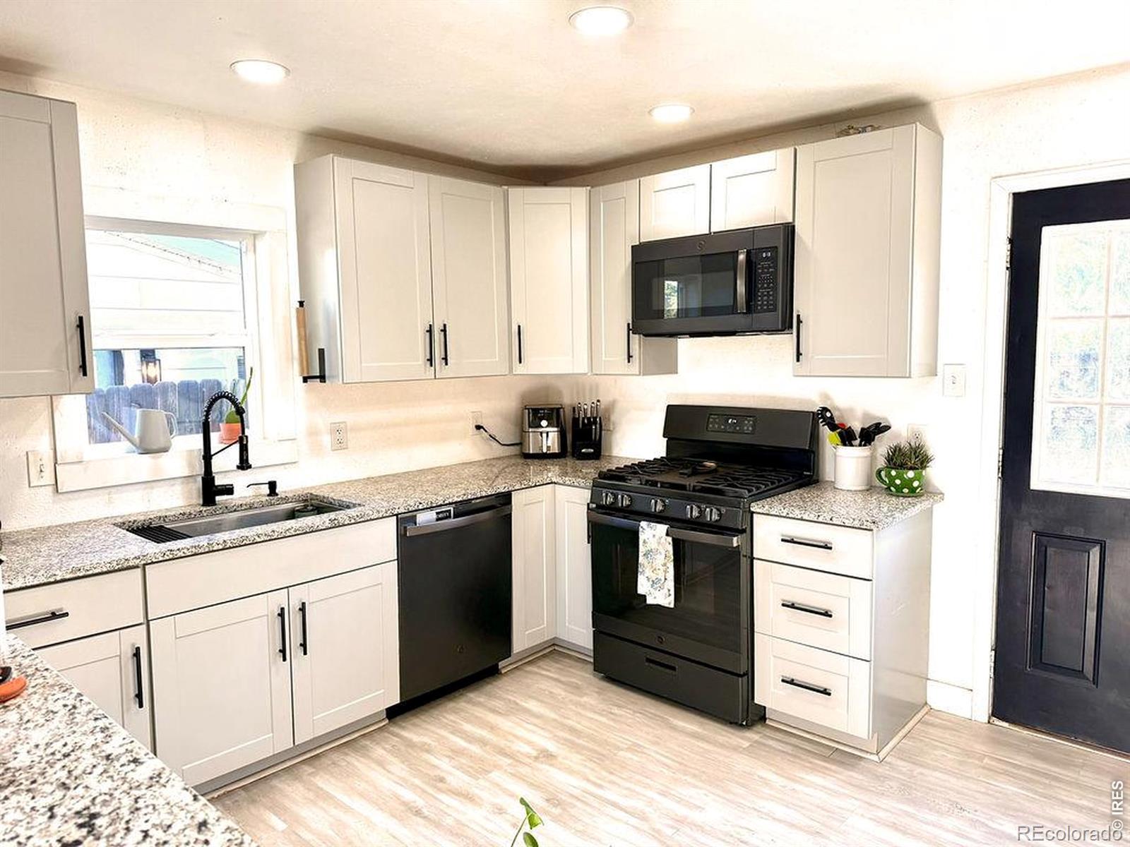 MLS Image #6 for 506  dunmire street,frederick, Colorado