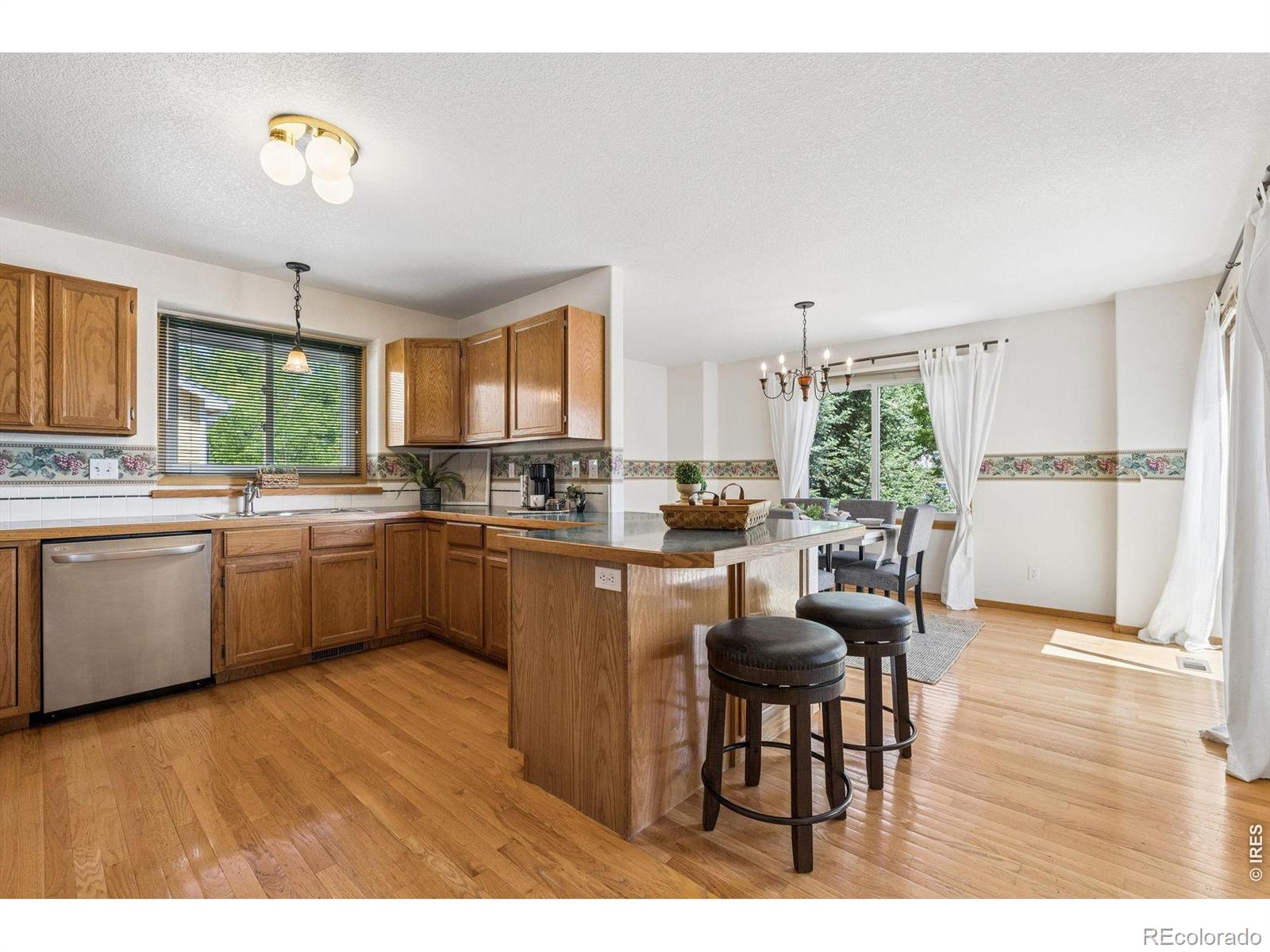MLS Image #11 for 2325  hampstead drive,loveland, Colorado
