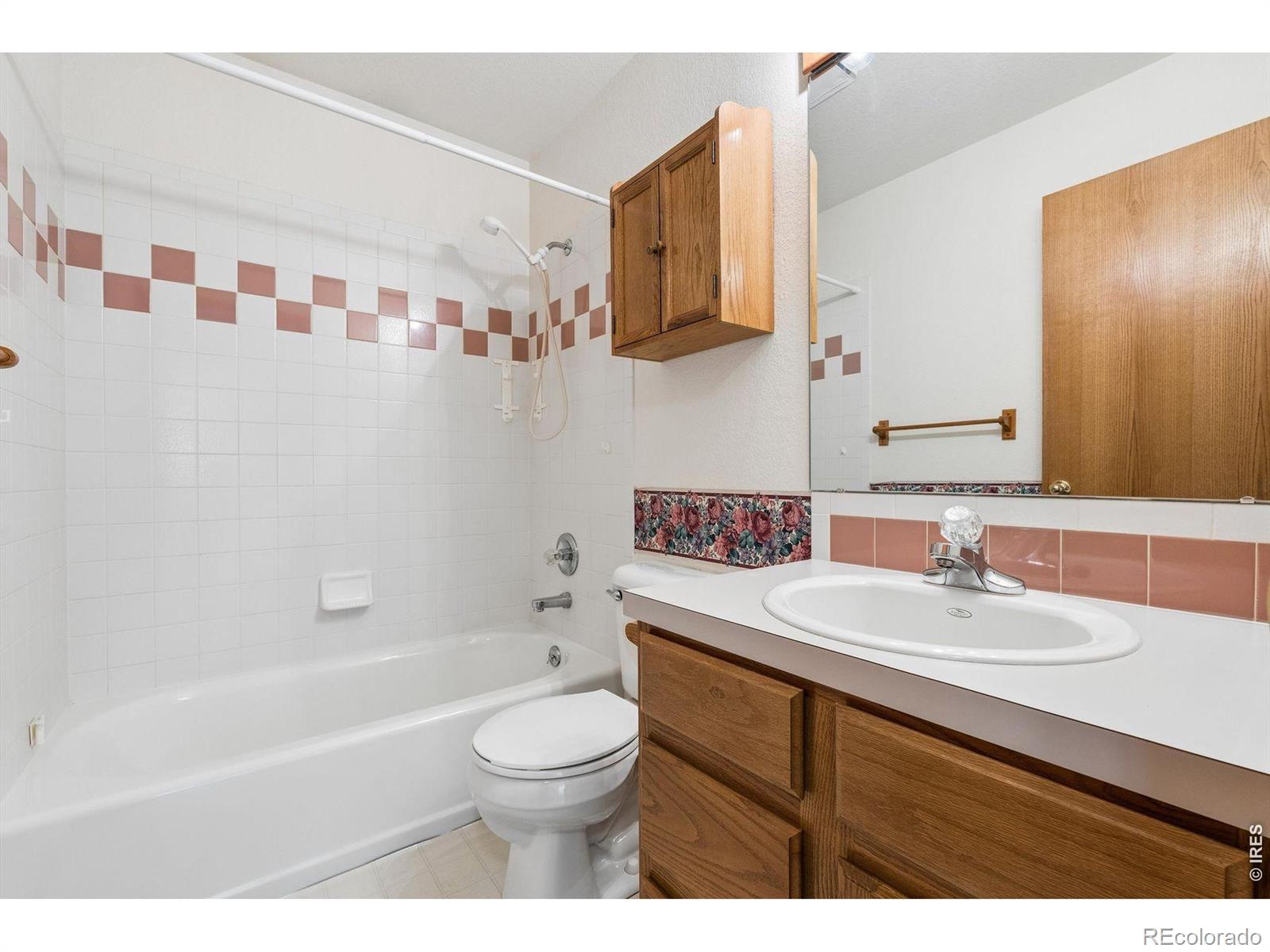 MLS Image #23 for 2325  hampstead drive,loveland, Colorado