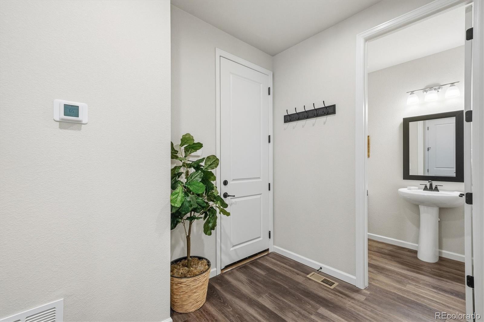 MLS Image #16 for 8726  middle fork street,littleton, Colorado