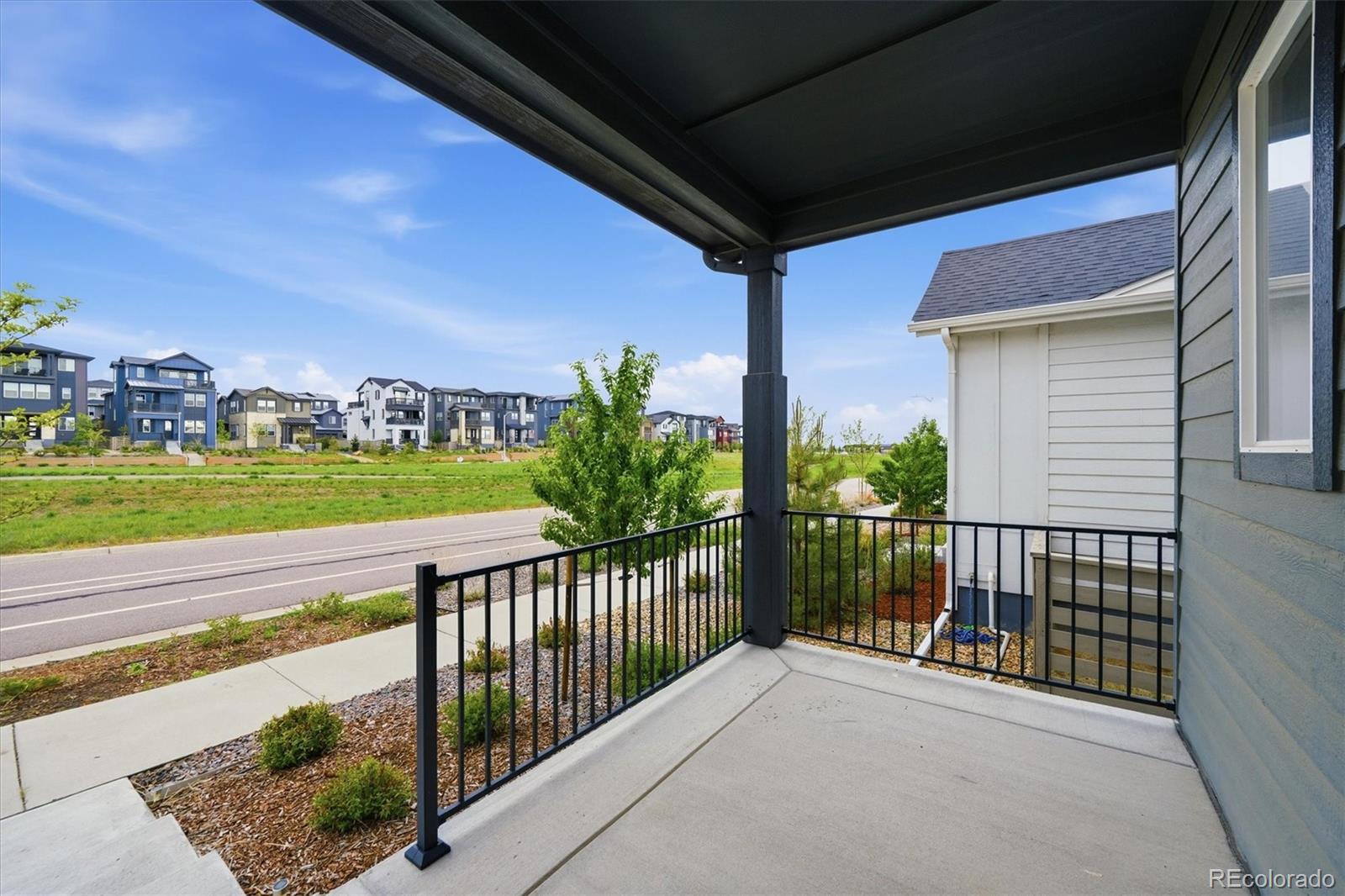 MLS Image #2 for 8726  middle fork street,littleton, Colorado