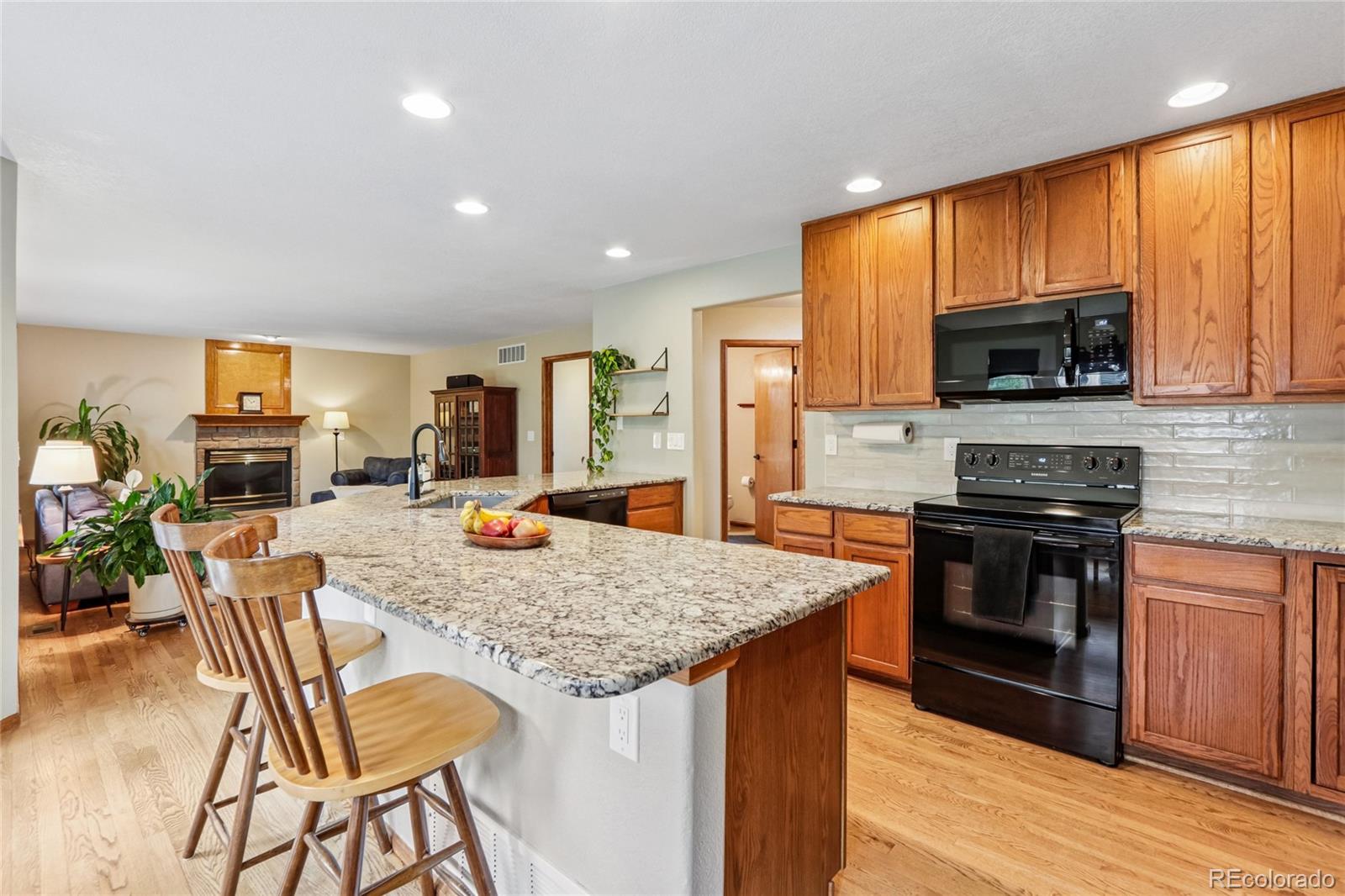 MLS Image #2 for 8850 w long court,littleton, Colorado
