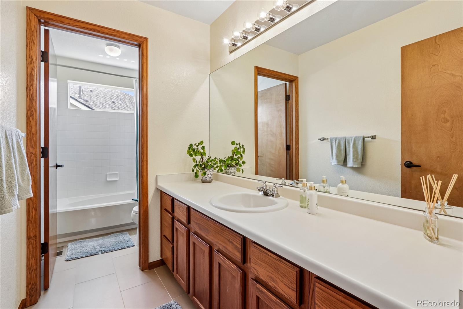 MLS Image #20 for 8850 w long court,littleton, Colorado