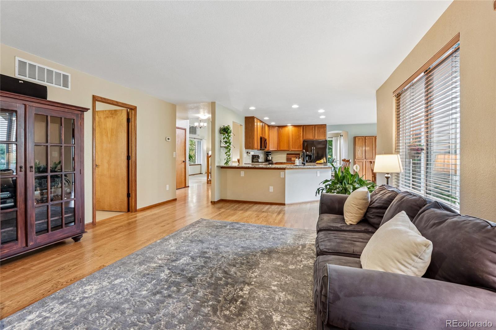 MLS Image #8 for 8850 w long court,littleton, Colorado