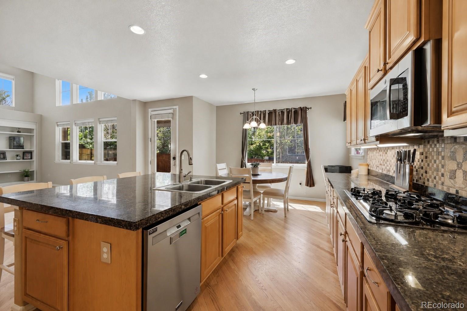 MLS Image #15 for 23918 e alamo place,aurora, Colorado