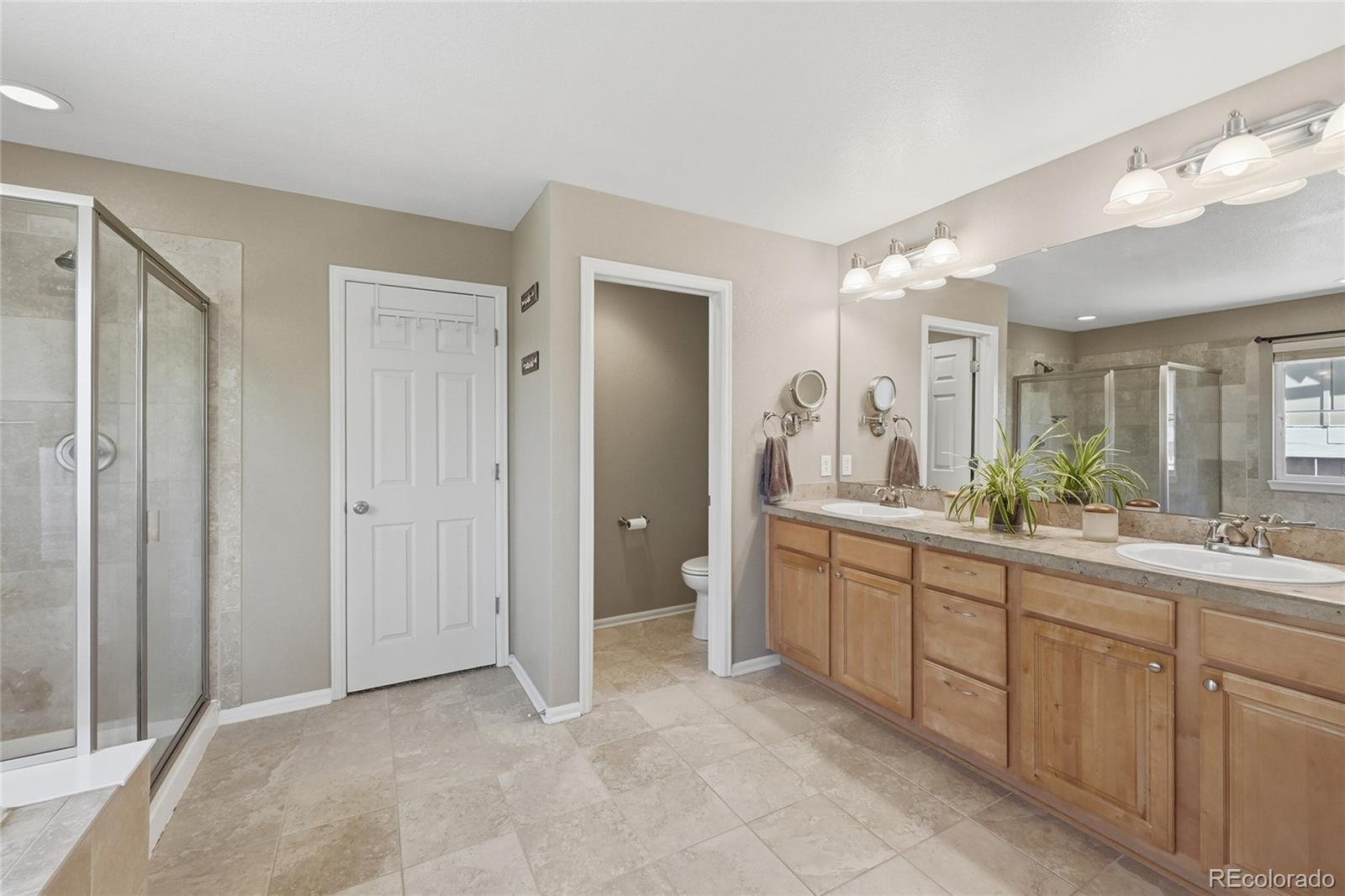 MLS Image #22 for 23918 e alamo place,aurora, Colorado