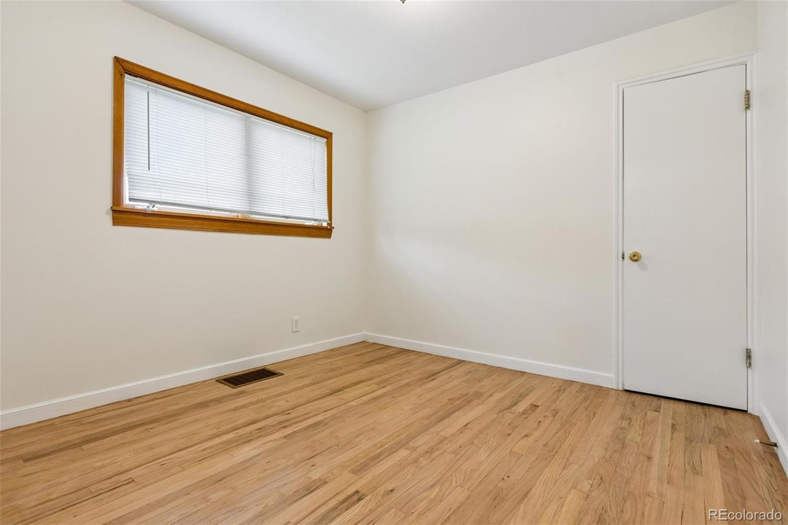 MLS Image #11 for 1100  kingston street,aurora, Colorado