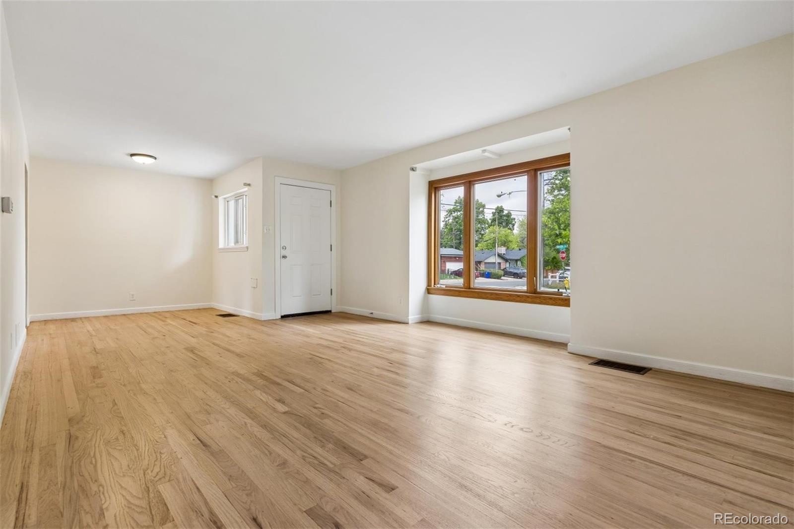 MLS Image #2 for 1100  kingston street,aurora, Colorado