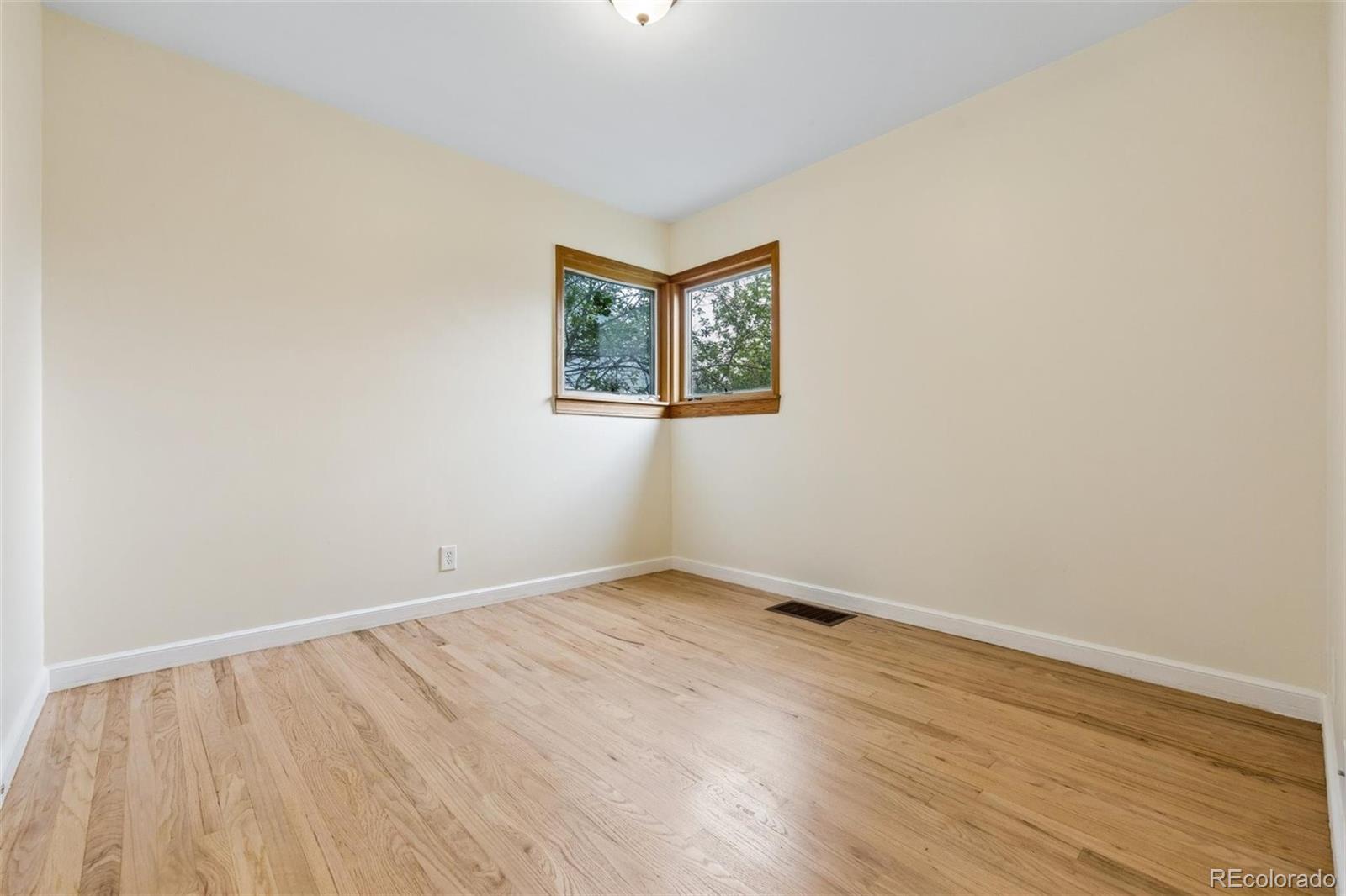 MLS Image #7 for 1100  kingston street,aurora, Colorado