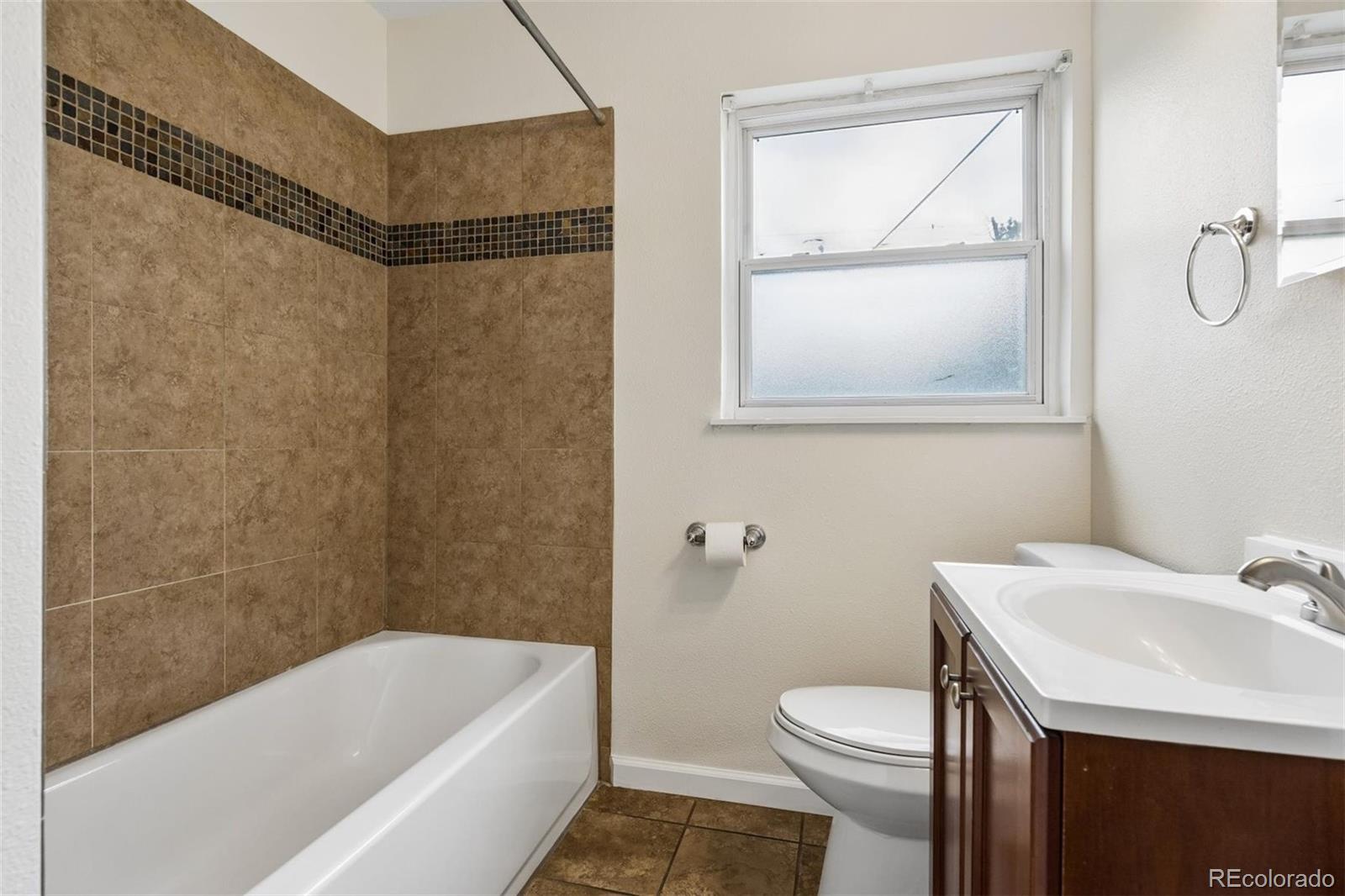 MLS Image #8 for 1100  kingston street,aurora, Colorado