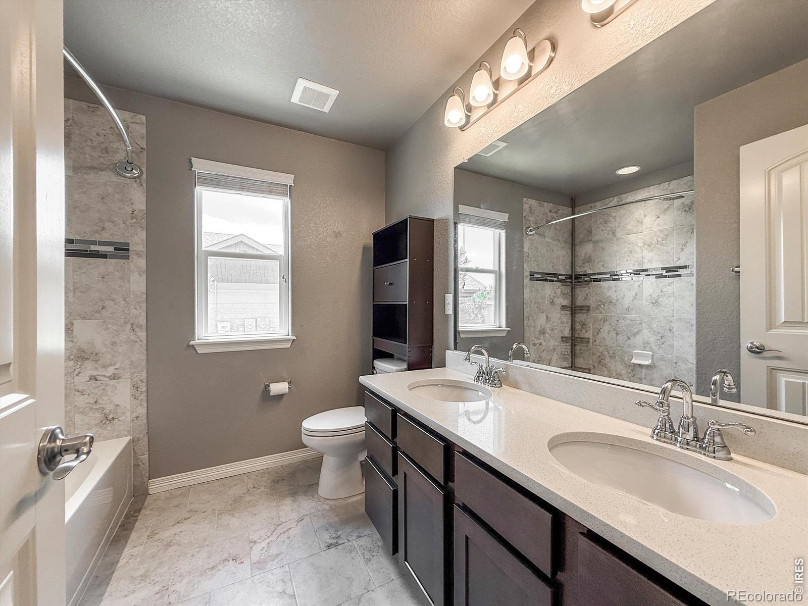 MLS Image #15 for 902  canyonlands street,berthoud, Colorado