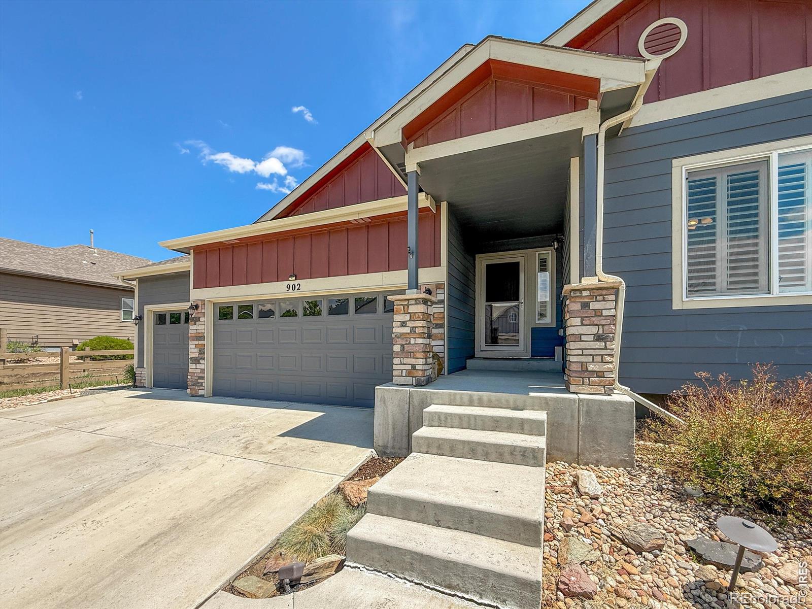 MLS Image #3 for 902  canyonlands street,berthoud, Colorado