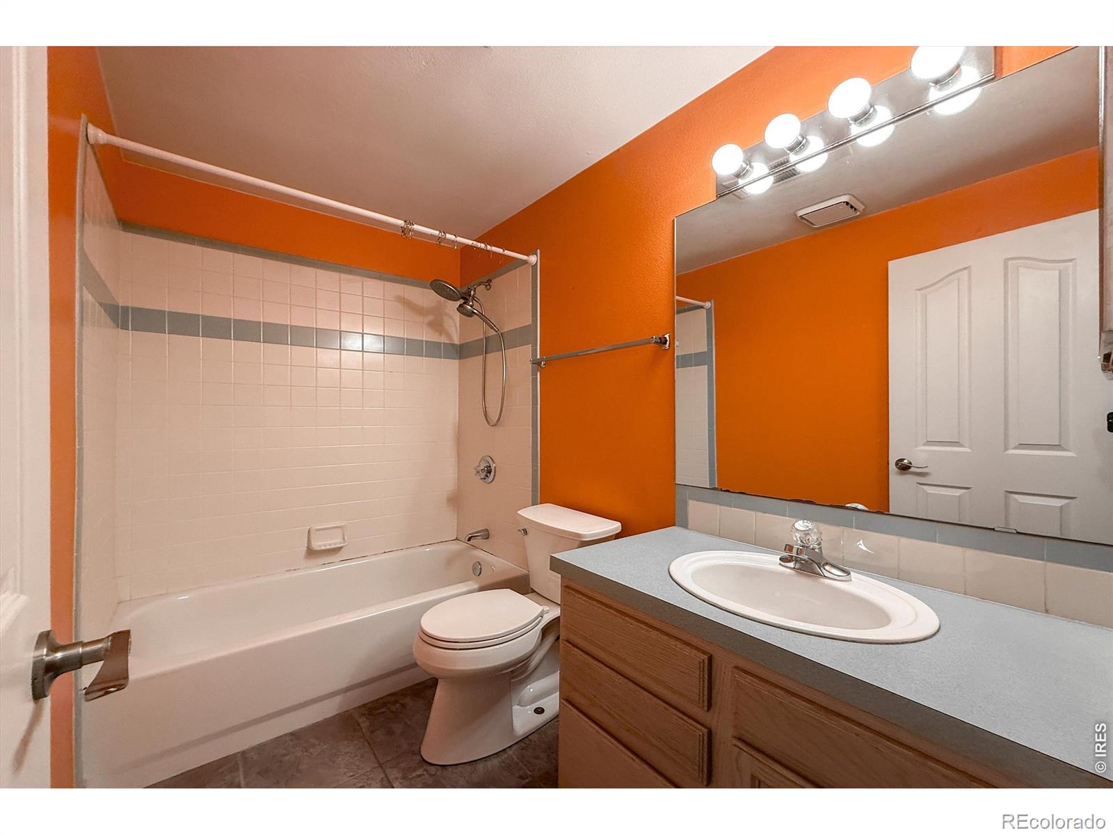 MLS Image #39 for 584  sugar mill place,longmont, Colorado